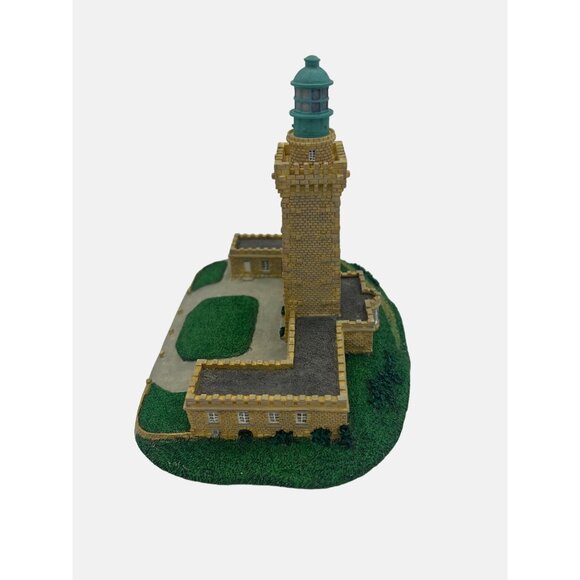 Danbury Mint "Le Cap Fréhel Lighthouse" Saint Malo France Historic Lighthouses - Picture 3 of 7